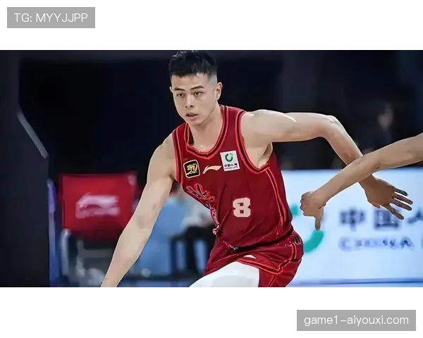 北京陈盈骏方硕五犯离场 犯规控制影响防守延续性 北京陈盈骏方硕五犯离场 犯规控制影响防守延续性